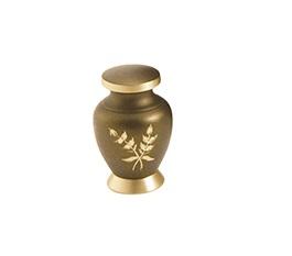 Small gold urn with leaves