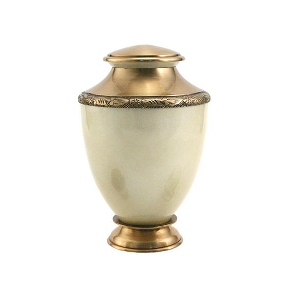 Small pearl urn with bronze lid