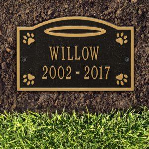 Ground black and Gold plaque finish with image of pet paws and dates
